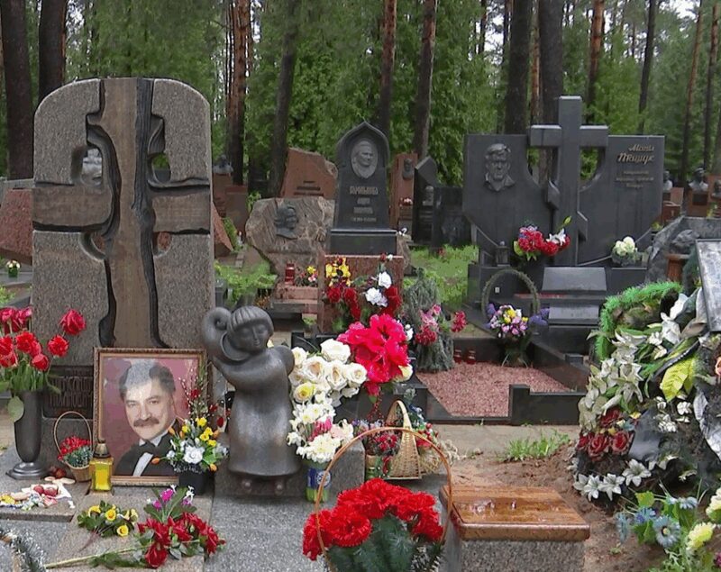 45 лет любви и трагедий: как сложилась судьба Ядвиги Поплавской после смерти мужа, и почему их памятник стал поводом для споров