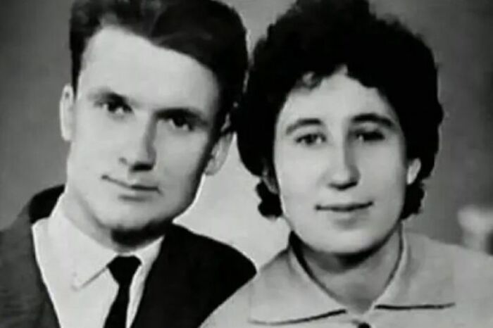 Андрей и Феодосия Чикатило.