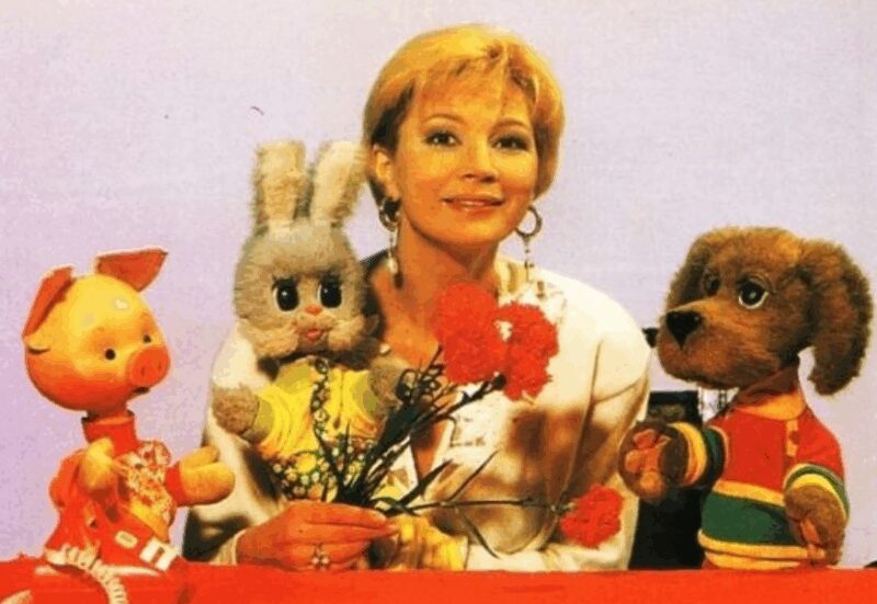 «Мне всё разрезали»: как неудачная пластика изменила лицо 72-летней Татьяны Веденеевой, но не сломила её жизнь