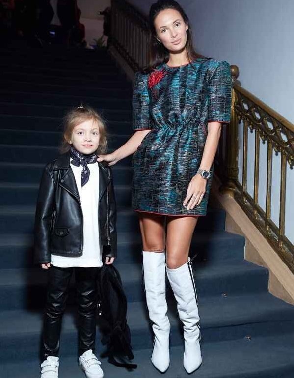 «Он просто сбежал!»: как бизнесмен Александр Карманов разбивал сердца двух певиц и что стало с его 5 детьми