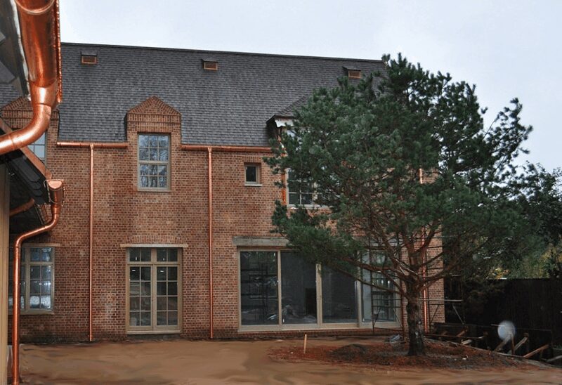 Не пошёл по стопам отца: как 59-летний Степан Михалков построил империю, но живёт в доме, «не похожем на детский садик»