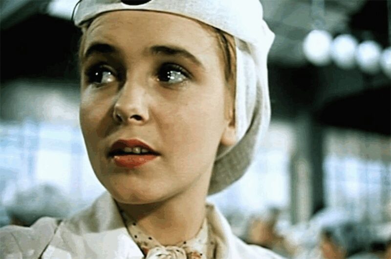 Людмила Крылова в фильме «Сверстницы», 1959