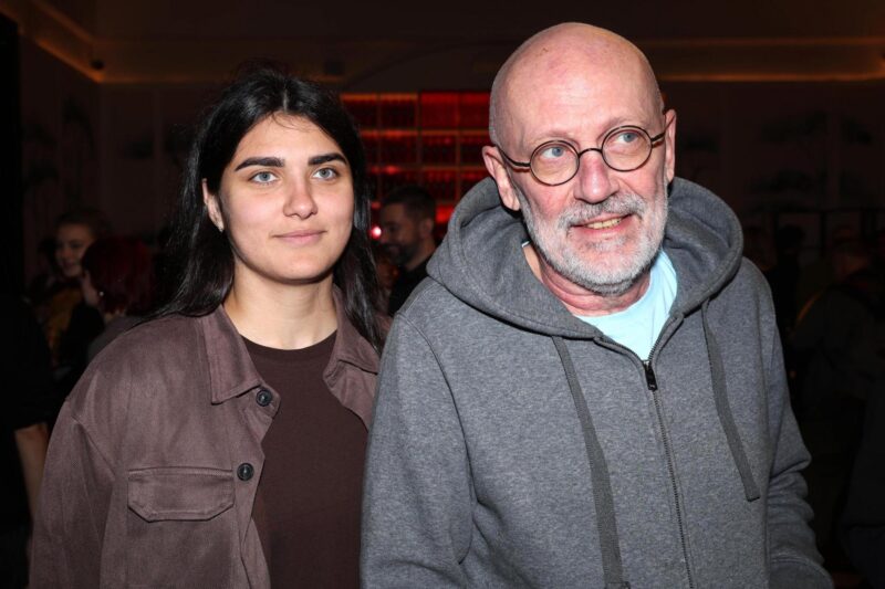 Шестой брак Гордона: 20-летняя жена и миллионы на алименты