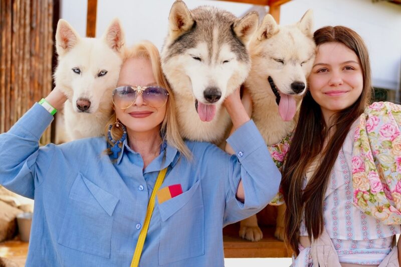 «Он ушёл к другой и стал отцом»: почему 43-летняя Лариса Долина решилась на третий брак и чем обернулся её «судьбоносный» роман с 30-летним Ильёй Спицыным