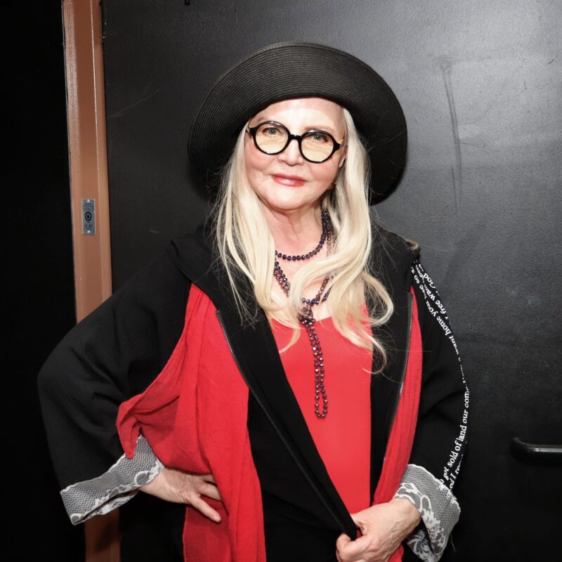 Трагедии, триумф и нежданное счастье: жизнь Гали из «Иронии судьбы»