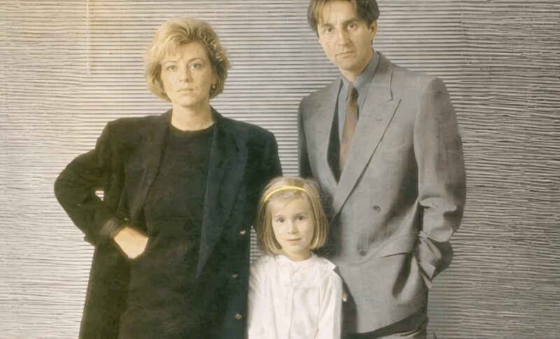 Оксана и Леонид Ярмольник с дочерью Александрой.