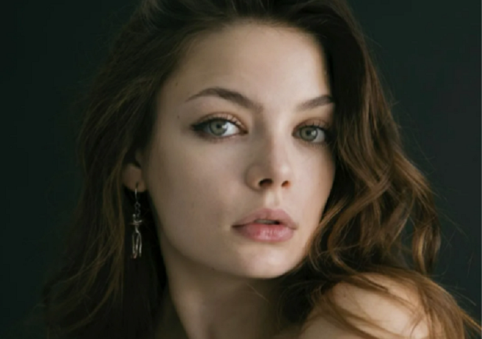 Ульяна Молдованова – верная спутница Олега Савостюка.