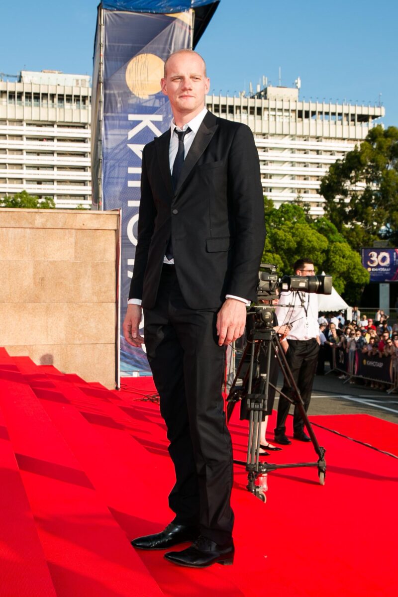 «Вечный холостяк» сдался: неожиданный брак Юрия Колокольникова