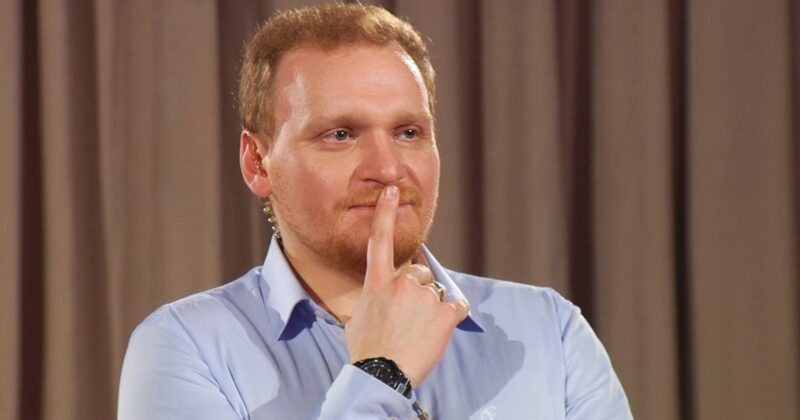 Сергей Сафронов: из соведущих «Битвы экстрасенсов» в разоблачители.