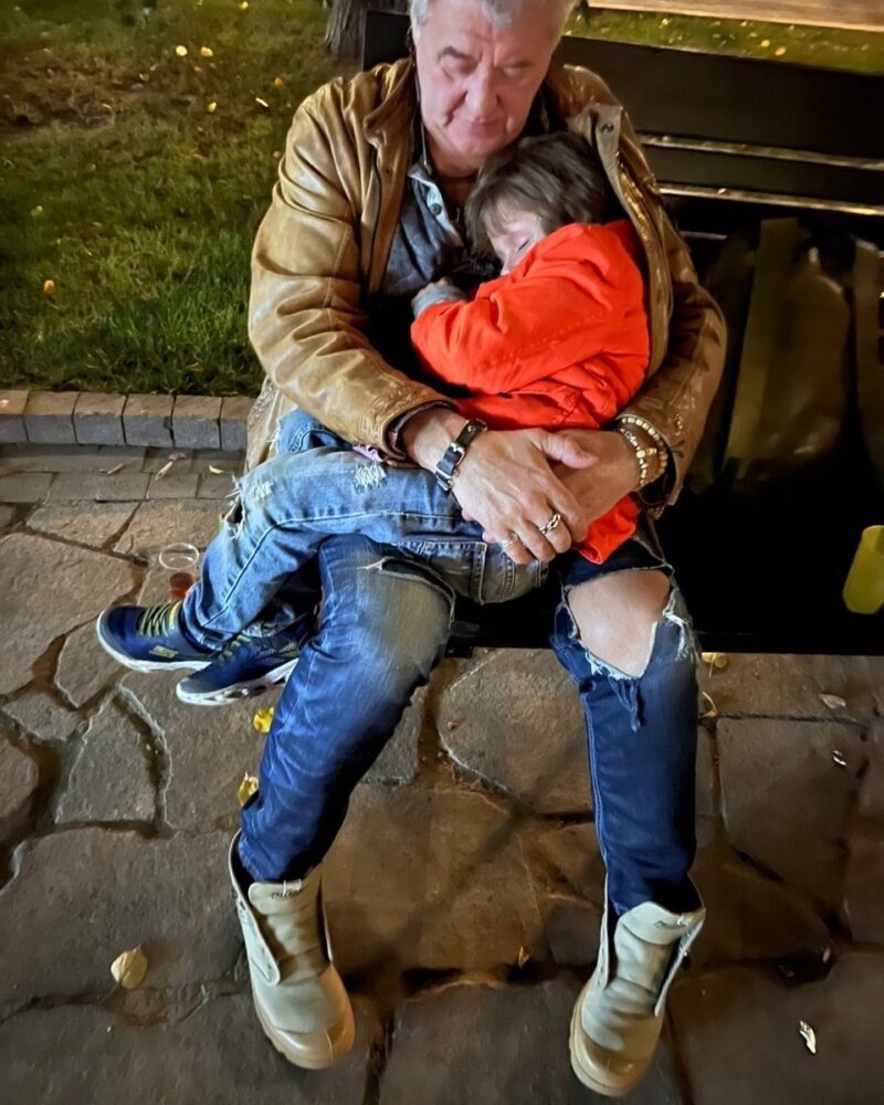 Разница в 25 лет и расставание в 61: почему Артур Ваха не женился на Виктории Романенко, подарившей ему сына