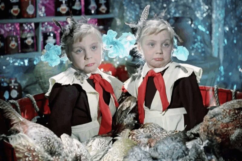 Кадр из фильма «Королевство кривых зеркал» (1963), одного из любимых творений Роу.