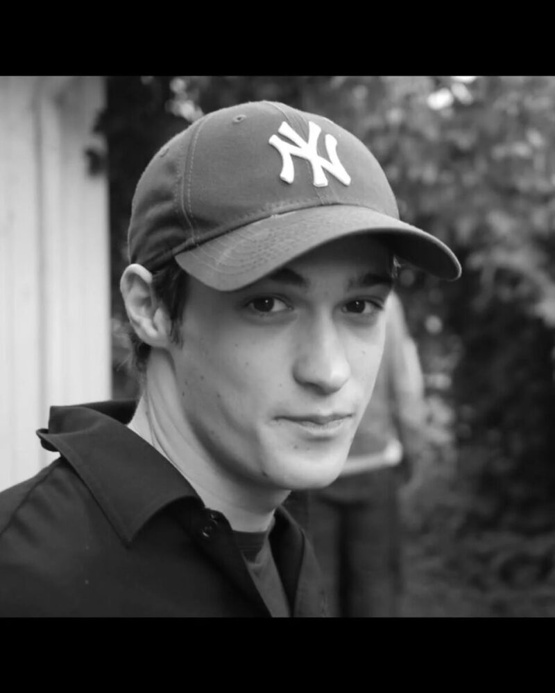 Сергей Баков, младший сын Анны Михалковой, активно строит свою жизнь.