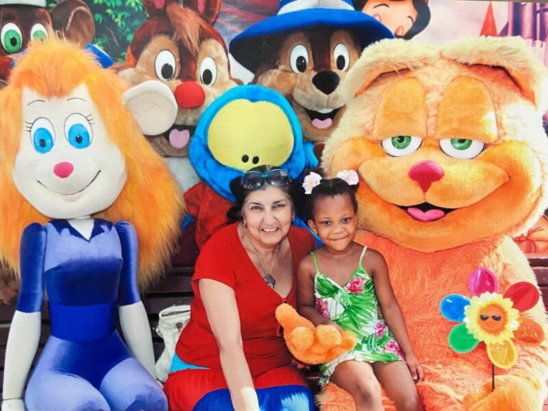 «Она вдохнула в меня новую силу»: как выглядит 18-летняя дочь Ратмира Шишкова, которую его мать растила после трагедии