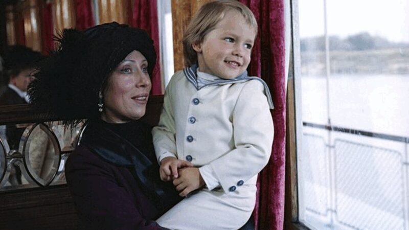 Маленький Иван Панфилов на съёмках фильма «Васса» с Инной Чуриковой