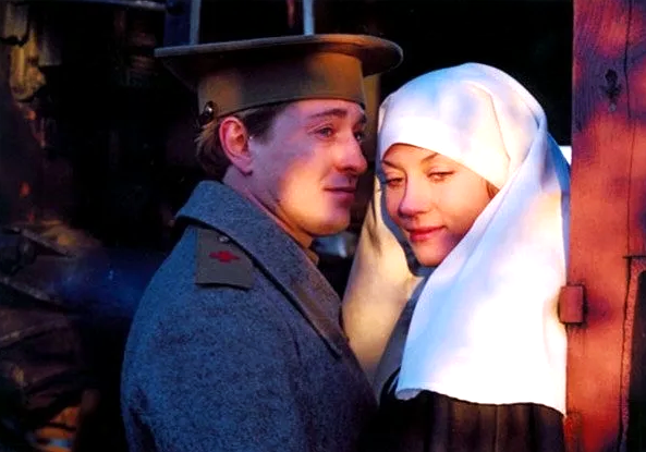 Эпизод из сериала «Есенин», где познакомились Безруков и Смирнова