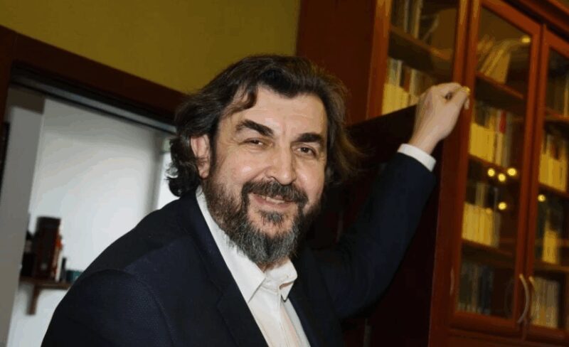 Игорь Золотовицкий — один из наставников Виталия Кудрявцева в Школе-студии МХАТ.