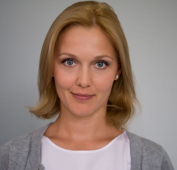 «Она верит в любовь»: как телеведущая Екатерина Гринчевская пережила публичное предательство мужа с Ксенией Собчак