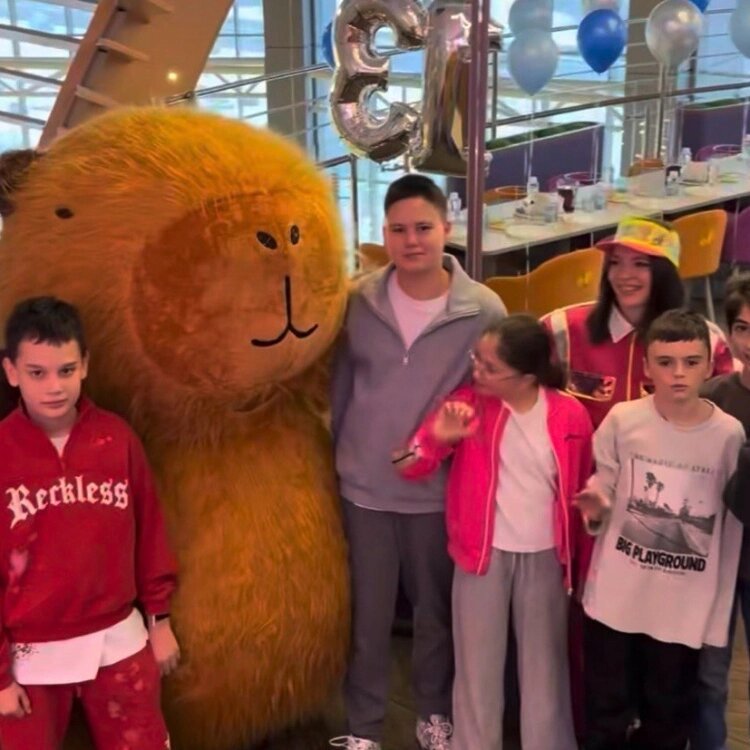 Тимофей Прилучный отмечает 13-летие.