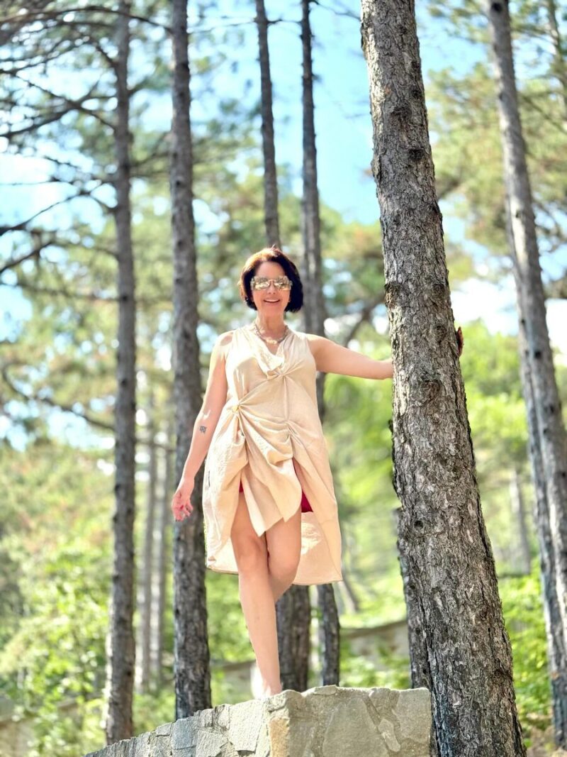 «Вылитая Заворотнюк»: почему третья жена 63-летнего Сергея Жигунова так не похожа на себя?