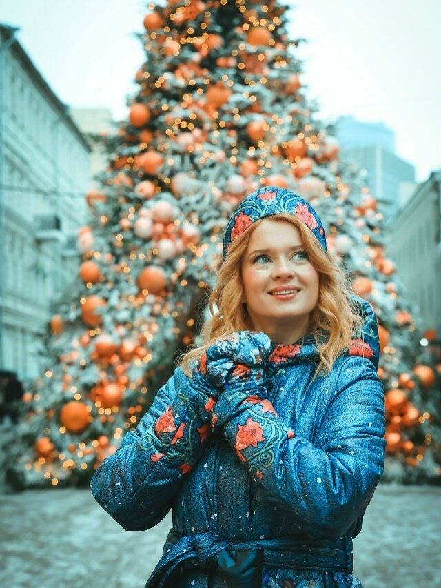 Екатерина Копанова в праздничном образе