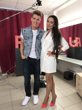 «Лео — это мой сын! Точка! Был ли у нас роман с Лешей? У нас когда-то были отношения, но очень давно. Это все в прошлом, тема, которую я вообще не хочу обсуждать», — отмечала Зубарева в интервью Лауре Джугелии