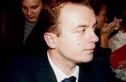 «Он просто сбежал!»: как бизнесмен Александр Карманов разбивал сердца двух певиц и что стало с его 5 детьми