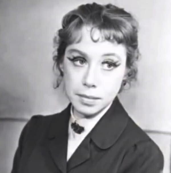 Евгения Ханаева в юности, полная надежд и стремлений.