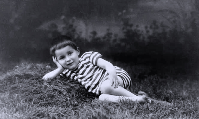 Александр Роу в юности.