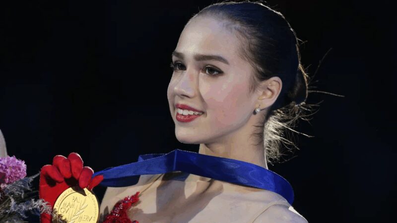 «Безжизненная кукла»: как за 7 лет изменилась 23-летняя Алина Загитова и почему фанаты требуют вернуть «прежнюю»?