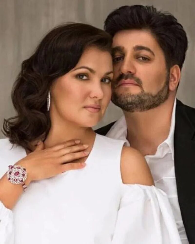 «Это было партнёрство, а не семья»: тайны первого брака 47-летнего Юсифа Эйвазова, который был старше его на 30 лет