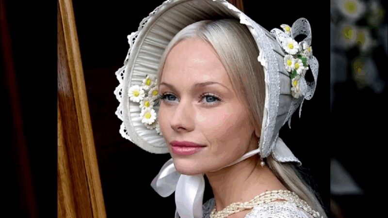 Елена Корикова в сериале «Бедная Настя» 2003 г.: пик популярности.