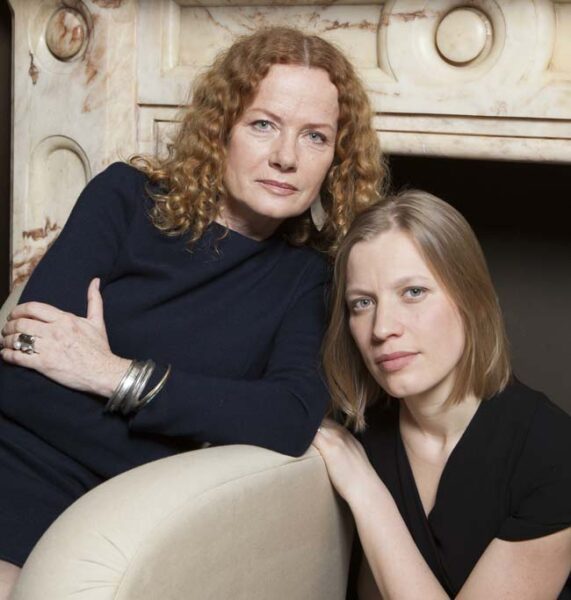 «Человек получает столько, сколько он может вынести»: как внебрачная дочь Андрея Кончаловского стала многодетной матерью без мужа и чем живёт в 45 лет