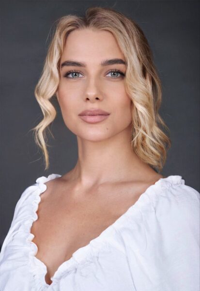 «Голова болит, губа просечена»: что случилось с актрисой Кристиной Кулишенко?