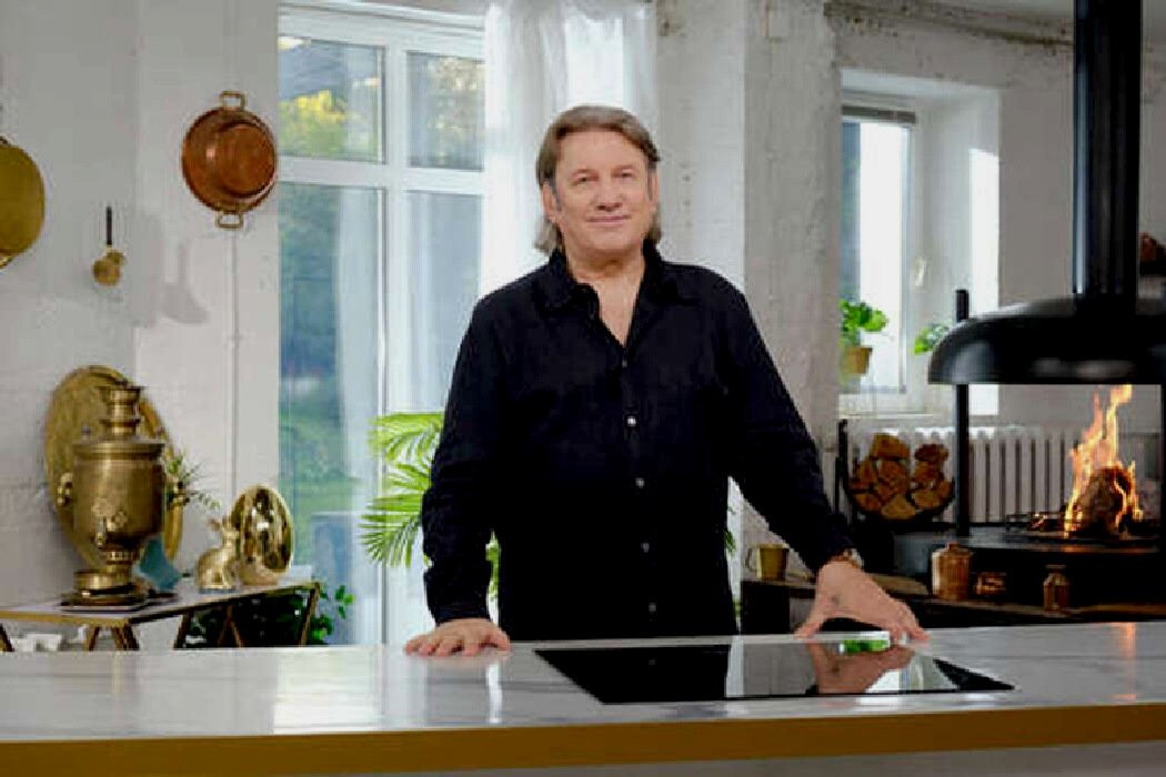 Юрий Лоза: «Даже те же носки, дезодорант и набор для бритья — всё это раньше или позже понадобится мужчине»