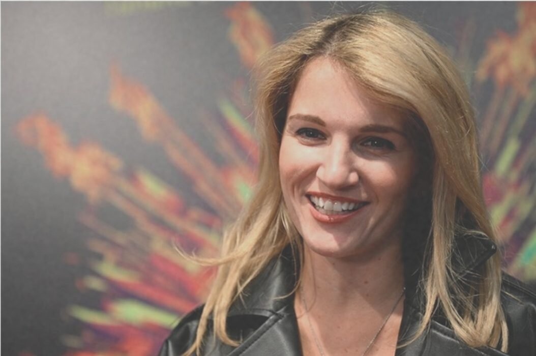 «Мы уже нешуточно захватили квартиру родителей»: Женя Малахова рассказала о проблемах с застройщиками