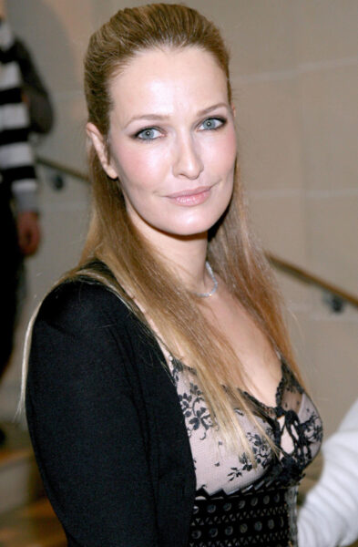 Расплата за красоту: как модельный мир сломал Карен Мюлдер