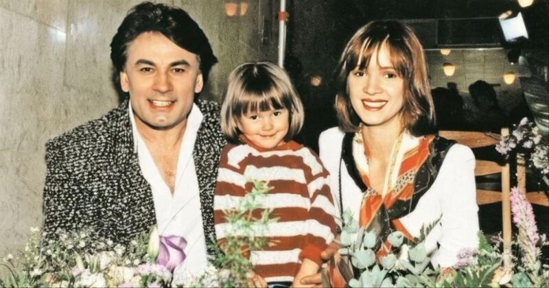 За кулисами славы: скрытая сторона жизни звезды.