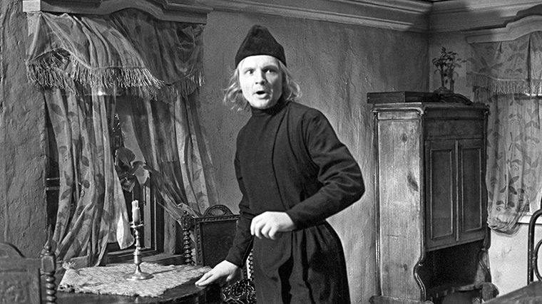 «Пережил блокаду и не любил «Иронию судьбы»»: как Андрей Мягков нашел единственную любовь на 58 лет, но ушел вслед за ней спустя 11 месяцев