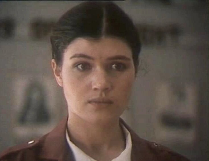 От дочери звезды «Вам и не снилось» до звонаря: как 64-летняя Екатерина Васильева пережила два развода и забвение 90-х, но нашла счастье в новой профессии и вырастила известную дочь