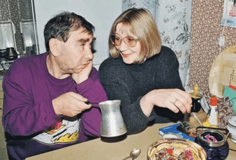 Михаил Светин с женой