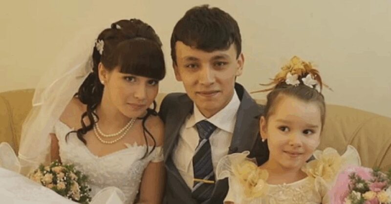 Кадры из ток-шоу, где обсуждалась семейная жизнь Вали.