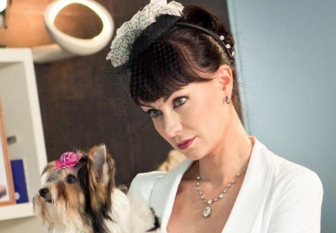 Нонна Гришаева в одном из ярких образов шоу «Большая разница».