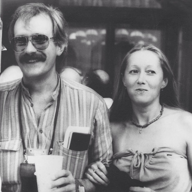 Молодые и влюблённые: Никита и Татьяна Михалковы.