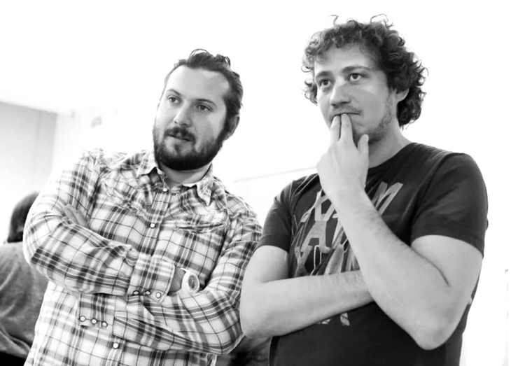 Сыновья Юрия Стоянова — Николай и Алексей Хлоповы