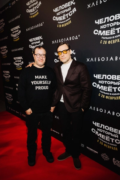 Скандальный развод и 7 детей: Цыганов вывел сына в кино