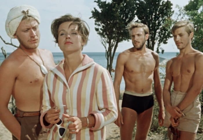 «Глупая особа!»: как на съемках «Три плюс два» бушевали страсти, а актеры попадали в милицию