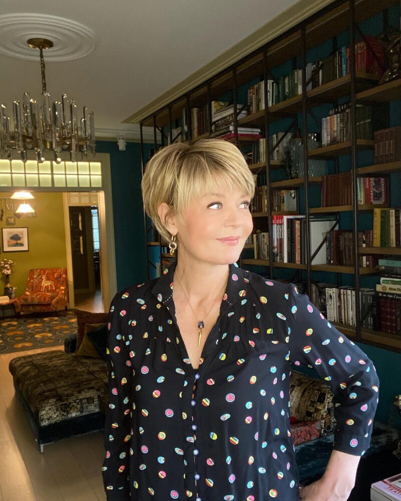 Дочь легенд: Почему квартира Юлии Меньшовой вызывает споры?