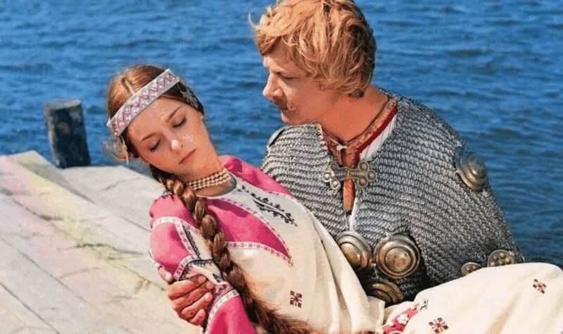 Светлана Орлова в роли Аленушки, принесшей ей всесоюзную известность.