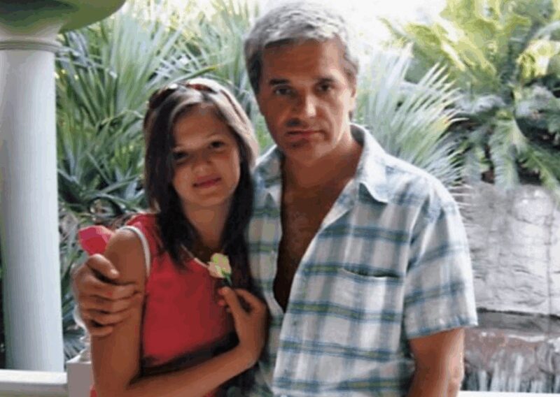 Константин Лавроненко с дочерью Ксенией, которая пошла по его стопам.