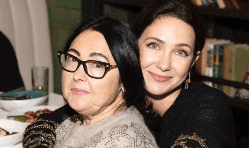 Екатерина Климова и её мама Светлана Владимировна, хранительница семейного очага